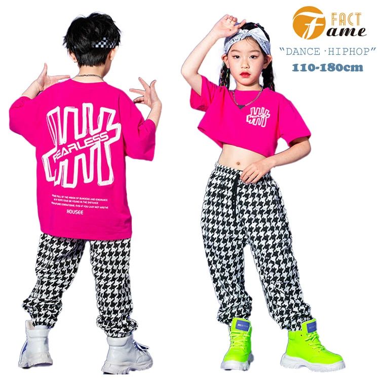 商品詳細 商品内容 tシャツ+ズボン 素材 綿、ポリエステル カラー 写真通り サイズ （cm/kg） サイズ 適応身長 110 100-110 120 110-120 130 120-130 140 130-140 150 140-150 160 150-160 170 160-170 180 170-180 ※サイズは平置きの状態で計測しています。 ※測る箇所により、若干の誤差が生じる場合もございます。ご了承下さいませ。 注意 ※モデル着用画像は撮影環境により実物の色と異なって見える場合がございます。 ※ご覧の端末のモニター設定によっては実物の色味と異なって見える場合がございます。