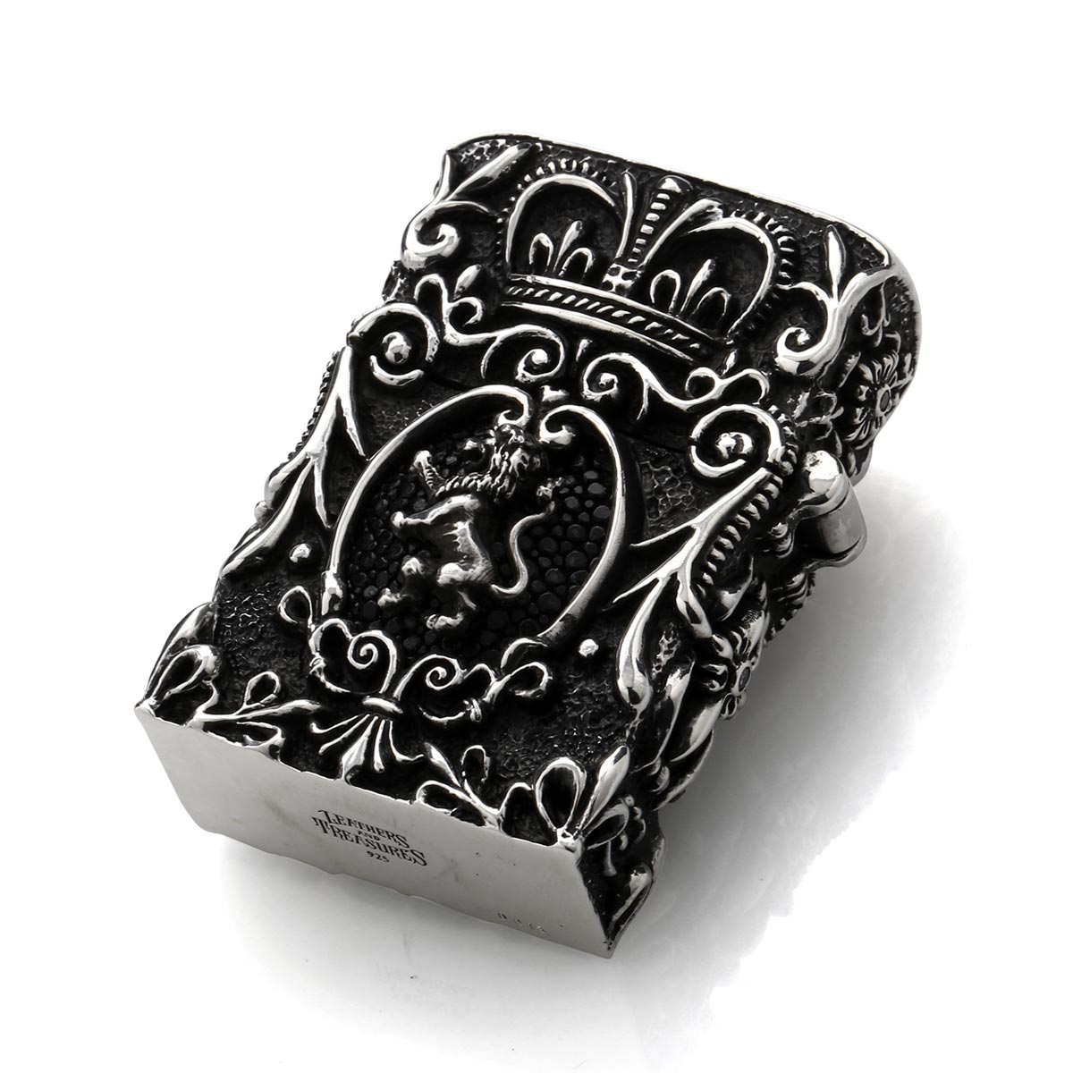 【マラソン限定！P3倍】[公式] Leathers and Treasures キングクラウンクレストジッポw/フレアデリーホーシューw/ライオンw/ダイヤ（両サイドクロス） - クロス 十字架 レザーズアンドトレジャーズ レザトレ 2