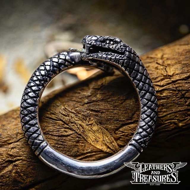 [公式] Leathers & Treasures リング メンズ ブランド シルバー 指輪 レザーズアンドトレジャーズ - ラトルスネークリング w/ムービングタン/レッド レザトレ
