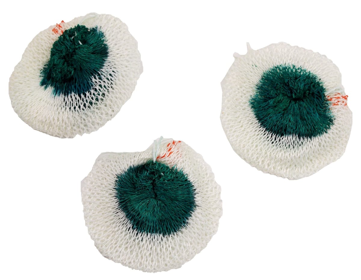 原産国:インド製品サイズ:(約)径70mm製品重量:(約)1個/2g材質:ガラス繊維適応ガスランタン:UF-9 フィールドガスランタン(M)(圧電点火装置付)、M-7907 ガスランタン(M)(圧電点火装置付)(ケース付き)、M-7930 トレイル クラシックガスランタン(M)(圧電点火装置付)ご注意:レンタル等による貸出、オークション等による販売や中古販売、及び譲渡によって発生した故障・破損・損害・事故などにつきましては一切責任を負いかねますので予めご了承ください