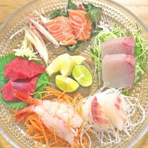 千切り ピーラー オールステンレス SiTRA シトラ 錆びにくい チタンコーティング 食洗機　対応 時短 野菜生活 応援！ギフト プレゼント に おすすめ おしゃれ な 新生活 一人暮 引越 の お祝い にも！ （極細　千切り 刺身のつま シュレッダー）千切格安通販　バレンタイン　人気　ランキング