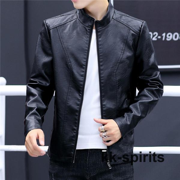 商品詳細：カラー：/ブラック/ブルー/ワインサイズ：/M/L/XL/2XL/3XL/4XL【商品説明】『大人カジュアルは上品に仕上げる。』程よい光沢感が得られ、艶やかさが高級感とセンスの良さを演出してくれます。存在感抜群のデザインと防寒性を兼ね備えた逸品?【素材】合革、その他【ご注意】※素人採寸のため、誤差は予めご了承ください。※色味が異なる、臭いなどの理由の交換、返金はお受けできません。ご了承くださいませ。※商品は縫製上の細かいほつれ、汚れ、素材特有の臭いや接着剤等の臭いが残っている場合がございますので、気になるお客様はご購入をお控え下さい。【キーワード】 ビジネス バイクウェア PU 撥水加工 開襟 ミリタリージャケット パーカー PU 立襟 冬服 男性 フェイクレザー 防寒着 紳士服 保温 通勤 無地 軽い 20代 30代 40代 50代 60代 寒さ対策 ゆったり 秋服 大きいサイズ 新作 ライトアウター 羽織 羽織り 登山 マウンテンパーカー アウトドア 登山服 紳士服 バイク ジップアップ
