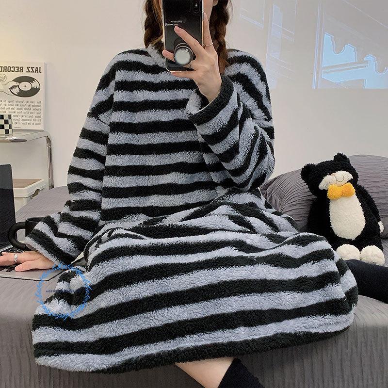 厚手パジャマ ネグリジェ ルームウェア ルームワンピース暖かい パジャマ ワンピース 冬 体型カバー ロング丈 上品 部屋着 秋冬 ロングパジャマ無地 ボーダー
