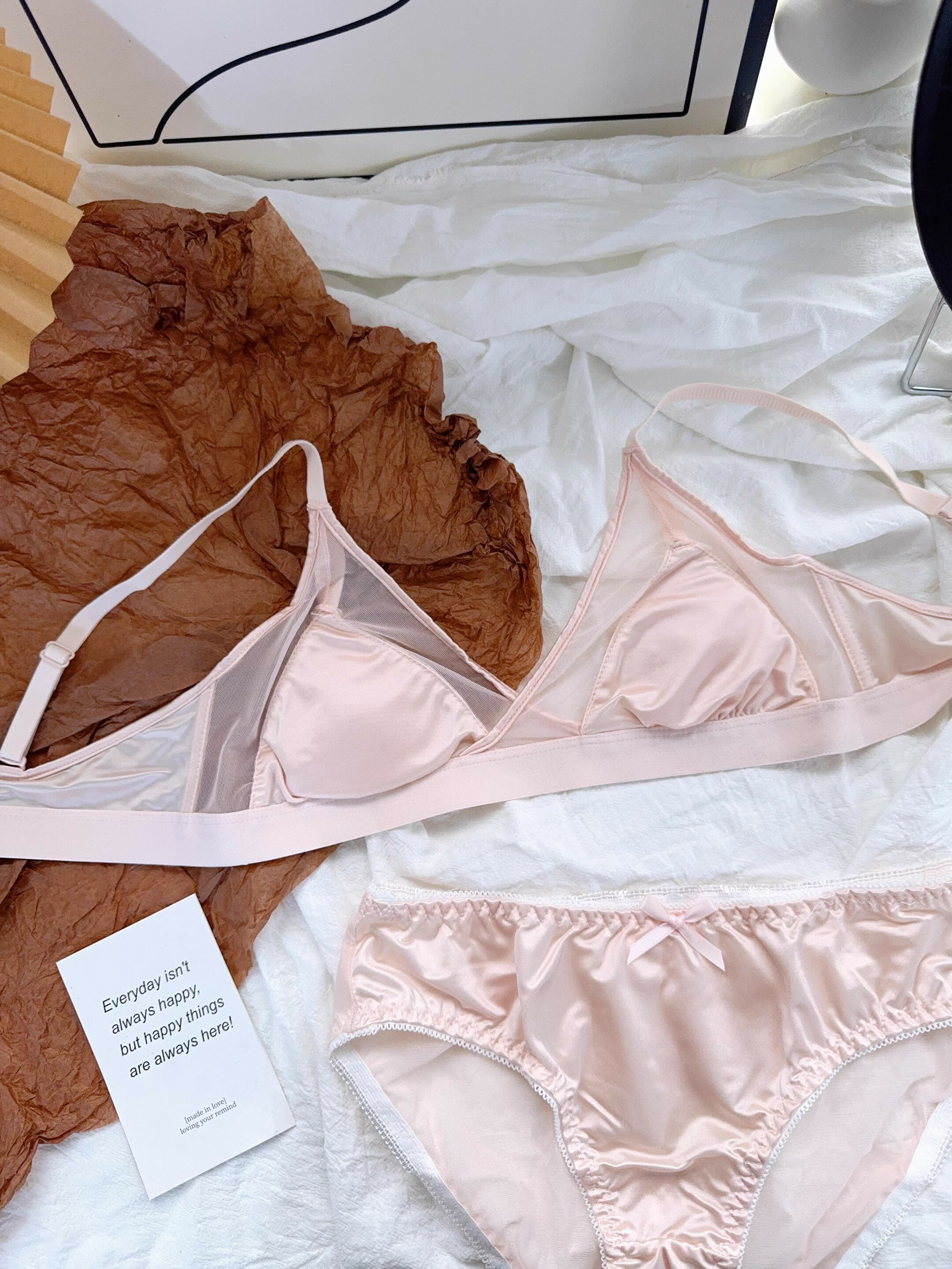 ランジェリー 上下セット ショーツセット セットアップ 勝負下着 ブラ ショーツ ブラジャー 谷間ブラ ..