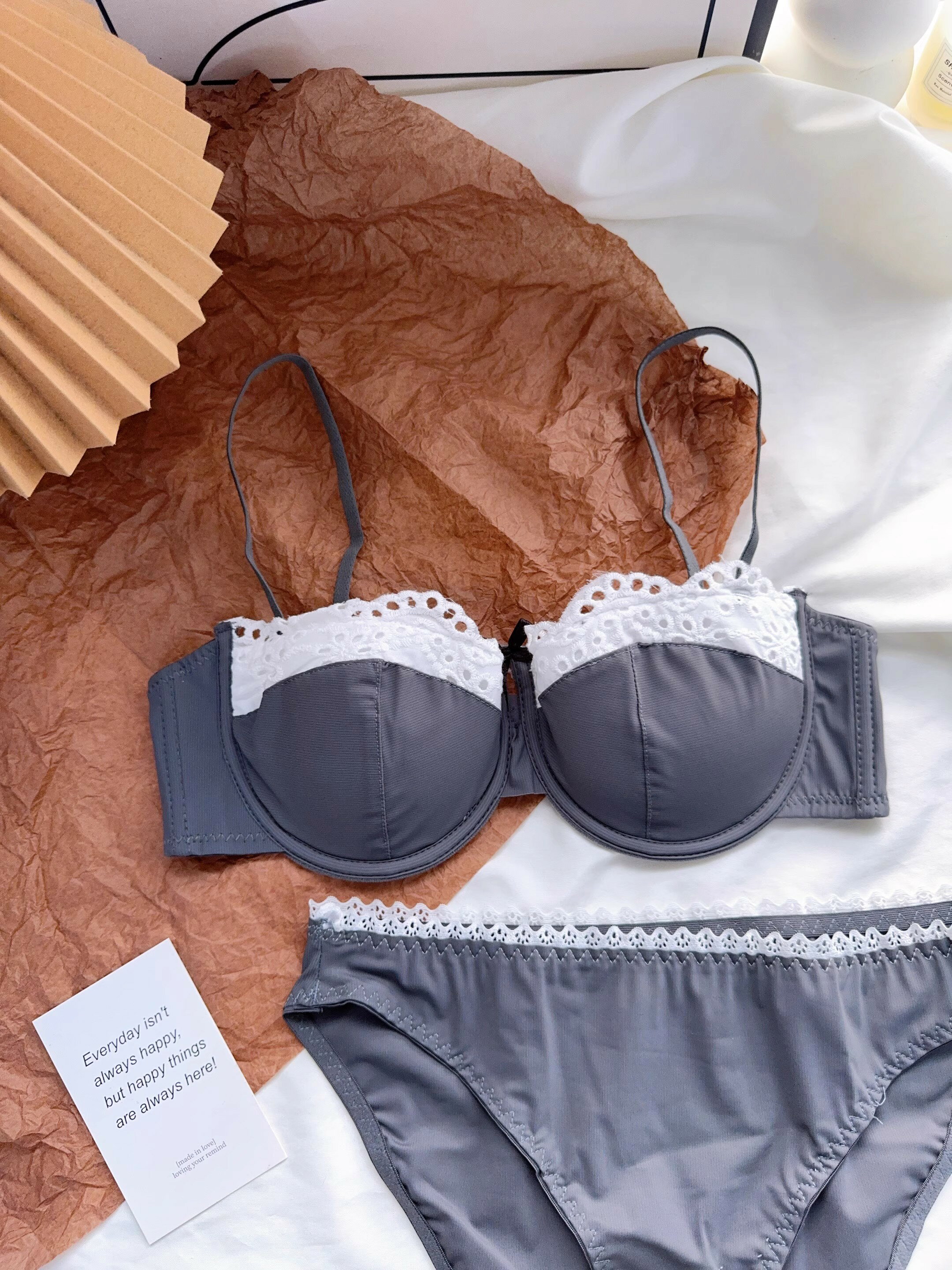 ブラジャー 勝負下着 ブラ ショーツ レースブラセット ショーツセット bra set セットアップ ブラ&ショーツ セット 超盛りブラ セクシー ブラセット 送料無料 ランジェリー 谷間ブラ 小胸 上下セット 薄手 学生 レディース 可愛い 少女 通気性 女性 デート 軽い インナー