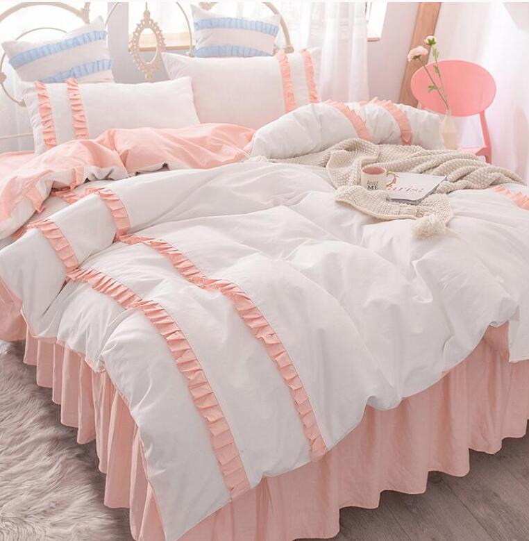 ご来店いただいて誠にありがとうございます。 ★付属品：なし ★カラー：写真より　 ★素材：ポリエステル、その他 ★サイズ（cm）： 1.2mサイズ用（3点セット） 1点布団カバー：150*200cm 1点ベッドスカート：120*200+45cm 1点枕カバー：48*74cm 【ご注意】 ★実際に測ったサイズですので、採寸方法により、±2cm誤差が有る場合がございます。 ★商品画像はご覧になるモニターなどの環境によって若干の誤差があります。 ★発送上の状態によって商品がシワになる場合がございます。予めご了承くださいませ。 ★表記している商品以外のものはセットではございません。 ★在庫数の更新は随時行っておりますが、お買い上げいただいた商品が、品切れになってしまうこともございます。あらかじめご了承ください。ご来店いただいて誠にありがとうございます。 ★付属品：なし ★カラー：写真より　 ★素材：ポリエステル、その他 ★サイズ（cm）： 1.2mサイズ用（3点セット） 1点布団カバー：150*200cm 1点ベッドスカート：120*200+45cm 1点枕カバー：48*74cm 【ご注意】 ★実際に測ったサイズですので、採寸方法により、±2cm誤差が有る場合がございます。 ★商品画像はご覧になるモニターなどの環境によって若干の誤差があります。 ★発送上の状態によって商品がシワになる場合がございます。予めご了承くださいませ。 ★表記している商品以外のものはセットではございません。 ★在庫数の更新は随時行っておりますが、お買い上げいただいた商品が、品切れになってしまうこともございます。あらかじめご了承ください。