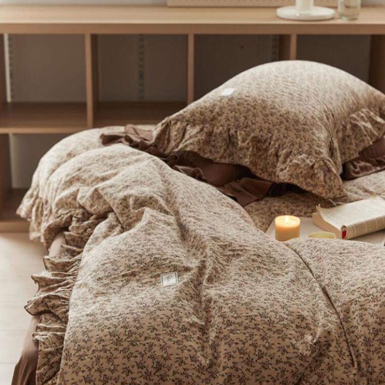 ご来店いただいて誠にありがとうございます。 ★付属品：なし ★カラー：写真より　 ★素材：ポリエステル、その他 ★サイズ（cm）： シングル（3点セット） 1点布団カバー：150*200cm 1点フラットシーツ：180*230cm 1点枕カ...