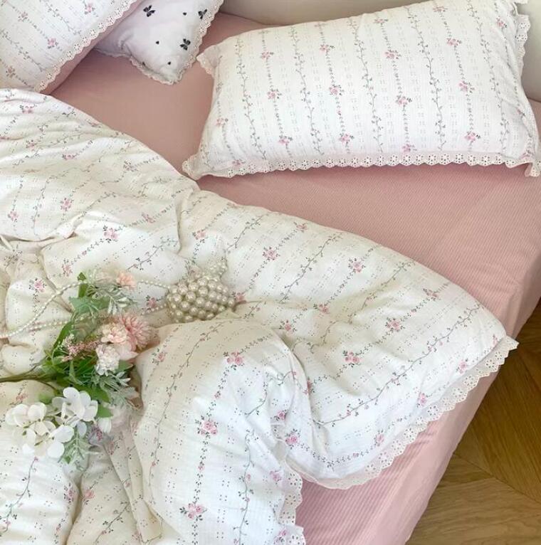 送料無料 布団カバーセット 可愛い小花柄 レース付き お洒落 シングル ダブル クイーン ボックスシーツ..