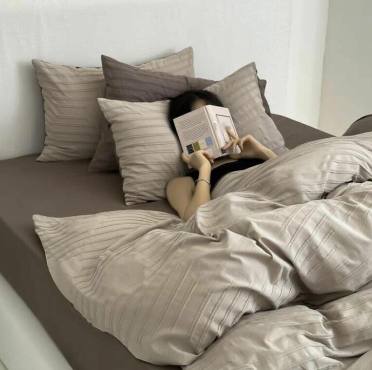 送料無料 布団カバーセット 北欧風 品質良い シングル ダブル クイーン ボックスシーツ/フラットシーツ 洗いざらしの綿100％ 優しい肌触り 掛ふとんカバー3点セット 4点セット 通気性 柔らか 掛け布団カバー 枕カバー 寝具カバーセット 四季通用 洗える ins風★激安★セール