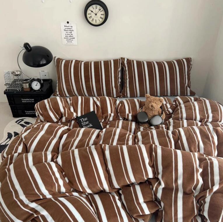 送料無料 布団カバーセット 暖かい ブラウン 北欧 ストライプ柄 シングル ダブル クイーン 厚手 ふわふ..