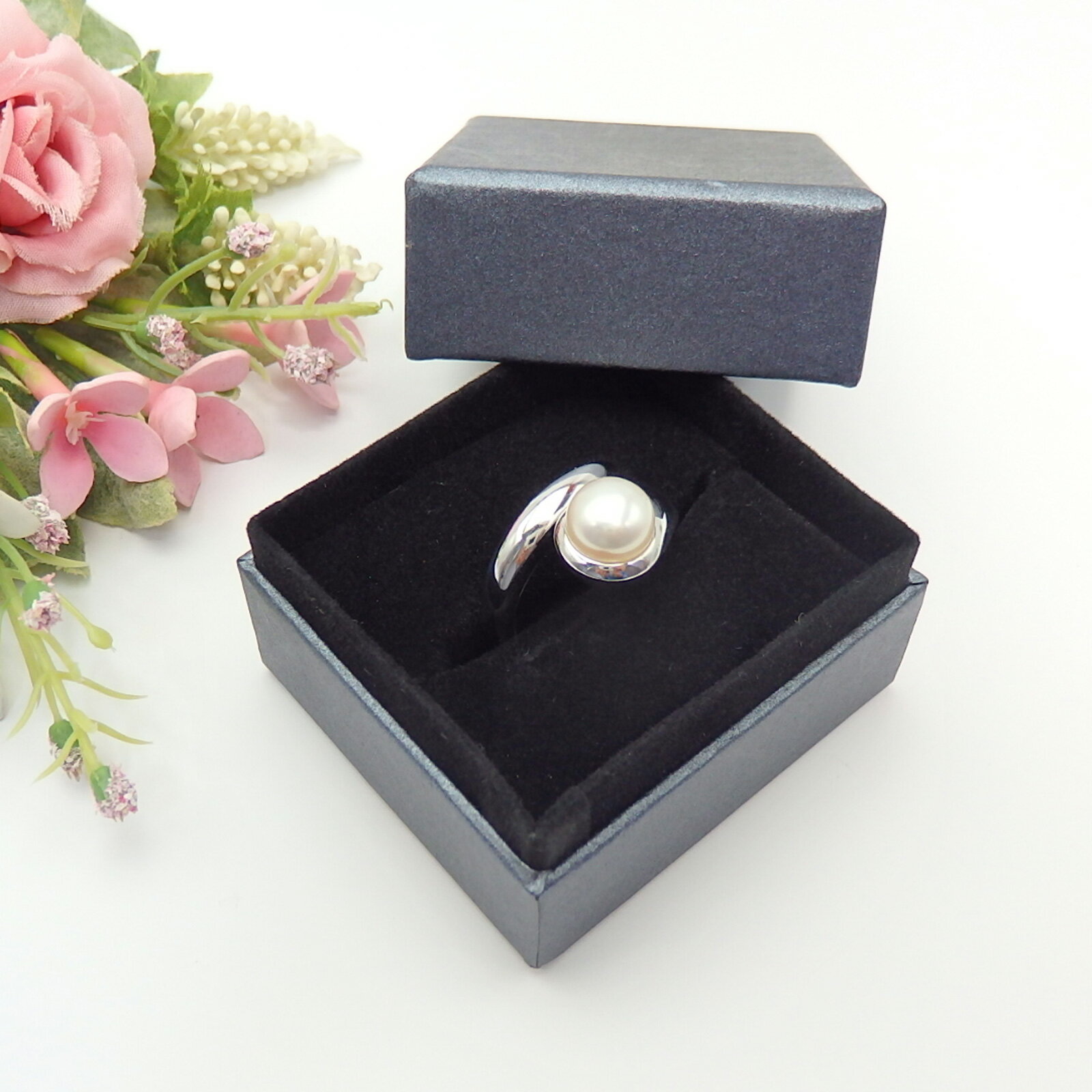 ケース付き シルバーリング フリーサイズ 淡水ボタンパール 淡水真珠 指輪 リング 経年変化 訳あり ホワイトデー ギフトに プレゼントに