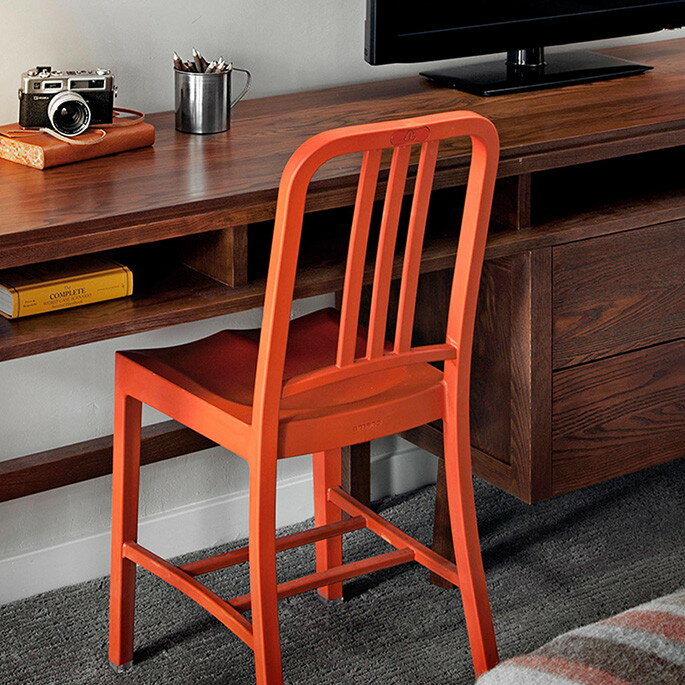 チェア 111ネイビーチェア 111 NAVY Chair エメコ EMECO E111 Red Green Orange Black Grey White椅子 イス コカコーラ プラスチックチェア ペットボトル リサイクル