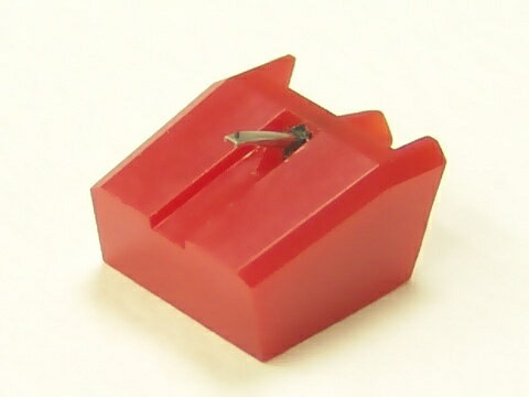 20-20は、AIWA（アイワ）のレコードカートリッジに使用できる、メーカーが製作した純正の針ではない、純正針と同等の性能を備えた代替針（交換針）です。対応レコードプレーヤー：FS-A700、PX-E2、ST-W30B、ST-W30R、ST-W30W、ST-W101、ST-W101B、ST-W202CD、ST-W202CDB、ロリポップサラウンド、ロリポップCD、ロリポップCD ST-W202この代替針（交換針）は「合成ダイヤ丸針」タイプです。標準的な円錐形状を持つ、一般的なレンジの音域を再生する汎用モデルです。一般的な寿命は約200時間です。