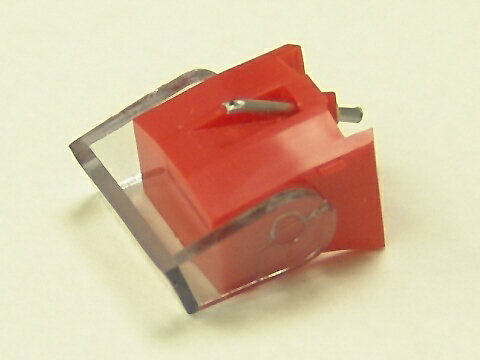 37-36は、Toshiba（東芝）のレコードカートリッジ：C-36Mに使用できる、メーカーが製作した純正の針ではない、純正針と同等の性能を備えた代替針（交換針）です。※対応レコードプレーヤー：SL-V11、SR-UV11、SR-UV11K、SR-V11、オーレックスUD11CD、オーレックスUV11、オーレックスV11、オーレックスV11CD、オーレックスV11CDSこの代替針（交換針）は「合成ダイヤ丸針」タイプです。標準的な円錐形状を持つ、一般的なレンジの音域を再生する汎用モデルです。一般的な寿命は約200時間です。