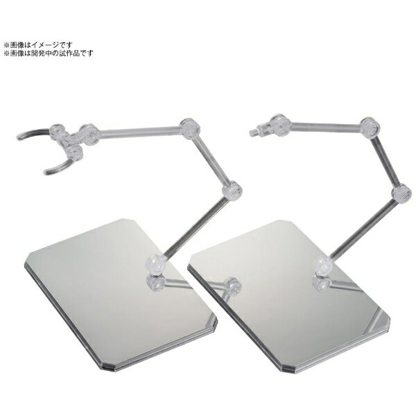 小柄なプラモデルのディスプレイに最適な「アクションベース6 [クリアカラー]」に、ディスプレイの幅を広げるミラーシールがセットになって登場！■ミラーシールを使用することでコンパクトに別アングルを楽しめる。■背景のアイディア次第で様々な世界観...