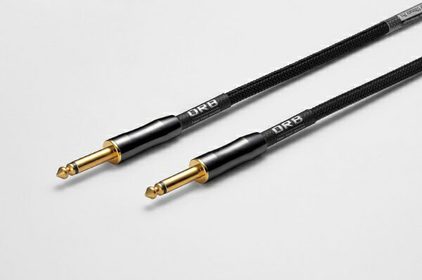 クリアで美しいサウンドを極めた ‘Ultimate(究極)’ なPRO用ケーブルの登場です。端子には優れた導電性をもつ純度99.9％の純銅プラグ「CINQBES(サンクベス)」を採用しました。解像度が高く、音質に影響する磁性を徹底排除し、優れたバランスのサウンドを提供します。またそのボディシェルにはガンメタリックカラーのORBオリジナルメッキを施し、美しいルックスを得ると共に、ボディ剛性を高め振動を防ぐことにより優れた音質を手に入れました。