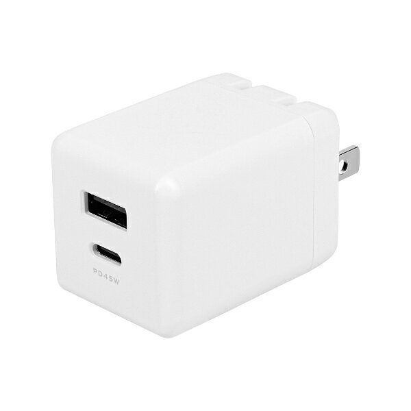 ■最大45W出力が可能なUSB Type-CポートUSB Type-CポートはUSB PD（Power Delivery）に対応。最大45W出力が可能なため、対応機器の充電時間をぐっと短くできます。また、PD-PPSにも対応しているので、より最適な電力で充電を行い、充電時の発熱も抑えられます。※USB PDやUSB PD-PPSで充電を行う場合は、端末やケーブルがPD対応またはPD-PPS対応であるかをご確認ください。■窒化ガリウム（GaN）採用でコンパクト従来の半導体素材であるシリコンよりも優れた充電効率をもつ、窒化ガリウム（GaN）を採用。高出力でありながら、発熱を抑えつつ小型化を実現しています。■2台同時にさくさく充電USB Type-CポートとUSB Type-Aポートを使えば、一度に2つの機器を同時に充電できます。複数台を充電したい時に効率よく充電が行えます。※2ポート同時使用時は合計最大42W出力固定となります。■USB Type-Aポートは『かしこく充電』に対応『かしこく充電』は接続した機器に応じて、AC充電器から出力する電流を切り替える仕組みです。この仕組みによって、USB Type-Aポートに接続した機器に過剰な電流を流さず、安全に充電できます。■折りたたみプラグでよりコンパクトにプラグ部分を折りたためるので、コンセントに挿さない時はさらにコンパクトになります。外出先でもガジェットポーチからさっと取り出せます。■各種保護機能搭載の安心、安全設計「過電流保護」「過電圧保護」「短絡（ショート）保護」の各種保護機能を搭載し、高い安全性を備えています。過電流・過電圧・短絡（ショート）発生時に出力する電流を止めることで、万が一の事故を未然に防ぎます。■PSE適合製品日本の法律である「電気用品安全法」で定められた検査を実施したPSE適合製品です。■安心の2年保証本製品は2年保証がございます。ご使用中に万が一不具合などが発生した場合、保証期間内であれば無償で交換を保証いたします。お客様が安心して長くお使いいただける製品品質と併せて、サポート体制にも力を入れております。
