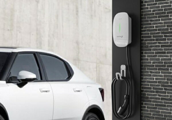 Eneliver�å��ͥ�С� Eneliver Wallbox�١����å��ʥѡ���ۥ磻�ȡ� Eneliver �ѡ���ۥ磻�� ELAC006-E01WH-JP