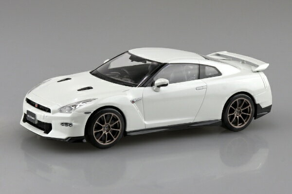 青島文化｜AOSHIMA 楽プラ ニッサン R35 NISSAN GT-R 2024(ブリリアントホワイトパール) 【代金引換配送不可】