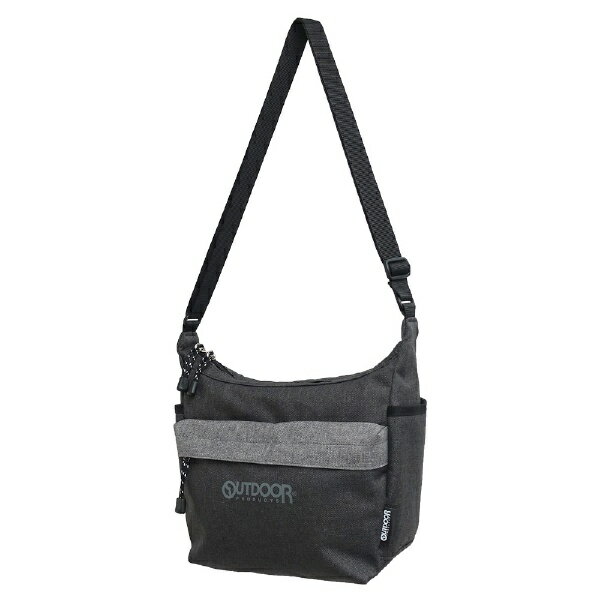 身のまわり品の持ち運びにぴったりのサイズ感に仕上げています。両サイドにはオープンポケットがあり、リップやイヤフォンなどすぐに取り出したい小物を収納できます。背面、インナーにはベルクロポケットを設けているので、貴重品を分けて置けるのもうれしい...