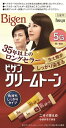 ・色持ちしっかりタイプで、生え際分け目の髪色長持ち。・染まりにくい生え際分け目の短い白髪がしっかり染まる。・クリームタイプだからタレにくく、部分染めにも便利。・小分けができて残りは次回にとっておける。・毛髪保護成分配合。細かい生え際が染めやすいコンパクトなブラシ付き。【成分】1剤／有効成分：5−アミノオルトクレゾール、パラアミノフェノール、パラニトロオルトフェニレンジアミン、パラフェニレンジアミン、メタアミノフェノール、レゾルシンその他の成分：HEDTA・3Na液、PEG−8、PEG（20）、POEセチルエーテル、POE（2）ラウリルエーテル、POE（21）ラウリルエーテル、アスコルビン酸、海藻エキス−1、強アンモニア水、高重合ジメチコン−1、ステアリルアルコール、セテアリルアルコール、パラベン、ポリ塩化ジメチルメチレンピペリジニウム液、無水亜硫酸Na、ワセリン、香料2剤／有効成分：過酸化水素水その他の成分：PG、POE（20）POP（4）セチルエーテル、POEセチルエーテル、イソステアリルアルコール、クエン酸、ステアルトリモニウムクロリド、セタノール、フェノキシエタノール ----------------------------------------------------------------------------広告文責：株式会社ビックカメラ楽天　050-3146-7081メーカー：ホーユー　hoyu商品区分：ヘアカラー用品----------------------------------------------------------------------------※パッケージリニューアル等で掲載画像とは異なる場合があります※開封後の返品や商品交換はお受けできません