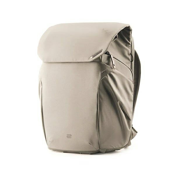 富士FILM - PGYTECH｜ピージーワイテック OneGo 2 Backpack (ワンゴー2 バックパック) 20L サンドカーキ PCB202