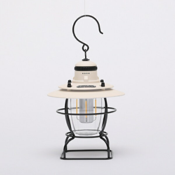 充電式で繰り返し使えるクラシックデザインLEDランタン「Bonfire Hat（ボンファイア ハット）」■本体上部のつまみで3種類のLED色（暖色、温白色、暖色＋温白色）を選択可能■本体上部のつまみでお好みの明るさに調節可能■持ち運びにも便利な脱着可能フックでお好みの場所にランタンを掛けて使用可能■屋外で携帯機器に使えるバッテリーチャージャ機能■くすんだホワイト、ブルー、ブラウンと落ち着きのある3色のバリエーションでライトによる癒しの空間演出をより一層引き立たせてくれます・全光束：80-170lm・色温度：2700K(フィラメントLED)、6500K(チップLED)・充電入力：DC5V 850mA(TypeC)・充電出力：DC5V 1000mA・連続使用時間(約)：5-70h(フィラメントLED) /4-43h(チップLED)/3h(フィラメント+チップLED)・充電時間(約)：3.5h・内臓電池：リチウムイオン蓄電池 3.7V 2000mAh 7.4Wh・素材：ABS、PC、鉄・付属品：充電用USBケーブル