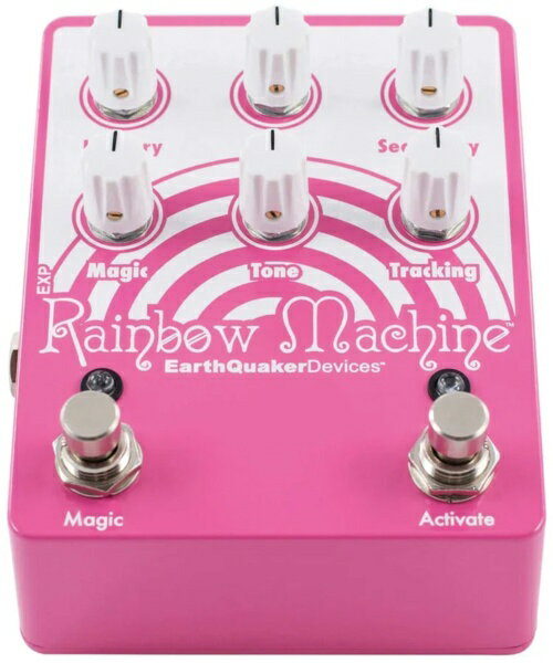 Rainbow Machineポリフォニックピッチシフターレインボーマシーンはノイズ作り等、音の冒険を体験したい方にもってこいのエフェクターです！レインボーマシーンはポリフォニックハーモニー、4度下から3度上まで無調で設定できます。さらにオクターブを追加する事も可能です。そして、レインボーマシーンのコントロールの最大の特徴、Magicでピッチにフィードバックを掛ける事によって原音をことごとく壊して行きます！ 独立してオン、オフが可能で、Trackingの設定と兼用する事によってこれをオンすると、ピッチが暴れ出し、さらにはゴロゴロと音階が崩れ落ちて行きます！ レインボーマシーンは使う機材を選びません。 ベース、キーボード、ボーカル、打楽器、ゲーム、映画やテレビの効果音作り等、色んな楽器と色んな場面で使用されています 。Trackingやエクスプレッションペダルを使ってリアルタイムにピッチを変化させる事で今までに聞いた事も無い効果音的な音も作れるでしょう！寸法 : 118 x 93 x 57 (mm)消費電流 : 68 mA入力インピーダンス : 1 MOhm出力インピーダンス : EXP Jack本体上部に位置します。外部エクスプレッションペダルでPitchのコントロールが可能になります。その際は本体上のPitchの設定は無効になります当社ではMoog社製、EP-3を推奨しております。EP-3をご使用の際はアウトプットの調整を最大にしてご使用ください。レインボーマシーンは上記の機種以外のエクスプレッションペダルでの使用は保証しておりませんフレキシ・スイッチングこの製品にはフレキシ・スイッチ (Flexi-SwitchR) 機能が搭載されています。電子リレー方式のトゥルーバイパスで、踏み方の違いによって通常のラッチ式のスイッチとしても、モーメンタリースイッチ（アンラッチ式）としても使用可能です。ラッチ方式のスイッチとしての使用の場合は、通常のエフェクターのスイッチの様にオンにしたい時に一回踏み、オフにしたい時にスイッチを再度一回踏み込んでください。モーメンタリー方式のスイッチとしての使用の場合は、スイッチを踏み込んでいる間だけエフェクターがオンになり、一度スイッチを放すとオフになります。電子リレー方式のスイッチを使用しておりますので、電源が供給されなければ入力された信号は出力されません。電源この製品は9V、ACアダプターで2.1mmのセンターマイナスのアダプターで使用できます。デイジーチェインやトランス方式でないパワーアダプター等の使用ではノイズが乗る事が有りますので当社では推奨しておりません。また故障の原因になりますので9Vを超える電源は使用しないでください！