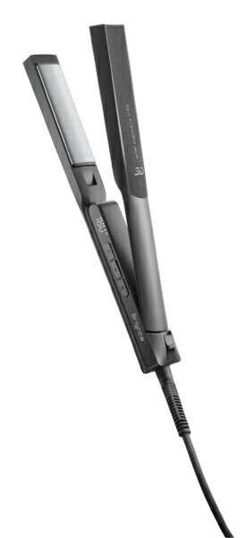 Brighteのテクノロジーを結集。3Dプレート×シルク加工で熱と圧を最適にコントロールし、根元の立ち上がりから毛先のニュアンスまで、美容師仕上げのようなフォルムへ。■3Dプレート×シルク加工髪に沿って自然なカールも、しっかりストレートも自在に。摩擦を抑え、熱を均一に伝えることでダメージを軽減しながらスタイリング可能。■デュアルイオン吹出口プラス・マイナスイオンを同時に噴射し、髪の広がりやうねりを抑制。根元から毛先まで自然なまとまりと潤いをキープ。■デジタル液晶ディスプレイ110℃〜220℃まで細かく温度設定可能。スタイルや髪質に合わせて、最適な熱で安心スタイリング。■フェルトサイドガード側面に施したフェルトが熱をやわらげ、デリケートな部分のスタイリングも安心。■開閉ロック機能コプレート同士がしっかり閉じることで衝撃や摩擦からプレートが傷つくのを防ぐ。■360度回転コードコードが絡みにくく、スムーズな操作性を実現。どんな角度でも快適にスタイリング可能。