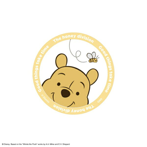 MagSafe非対応の端末やケースに貼り付けるだけで、MagSafe対応アクセサリが使用可能になるメタルステッカーです。※レザー素材・布素材・シリコーン素材・特殊加工されたもの、平面でないものにはご使用いただけません。※厚さ2mm以上のケース・金属素材のケースではワイヤレス充電はご使用いただけません。（C）Disney（C）Disney. Based on the Winnie the Pooh works by A.A. Milne and E.H. Shepard.