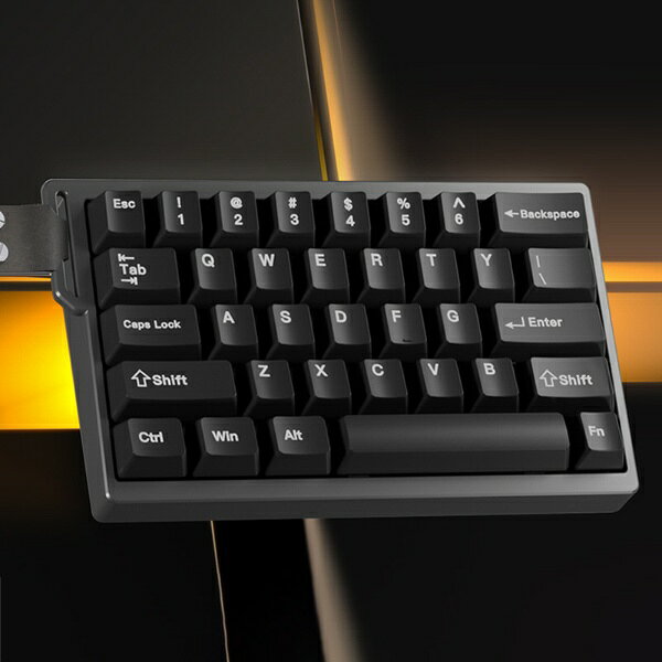 DARMOSHARK ゲーミングキーボード(ラピッドトリガー対応) KT35 CNC 8K ブラック KT35-B [有線 /磁気スイッチ]