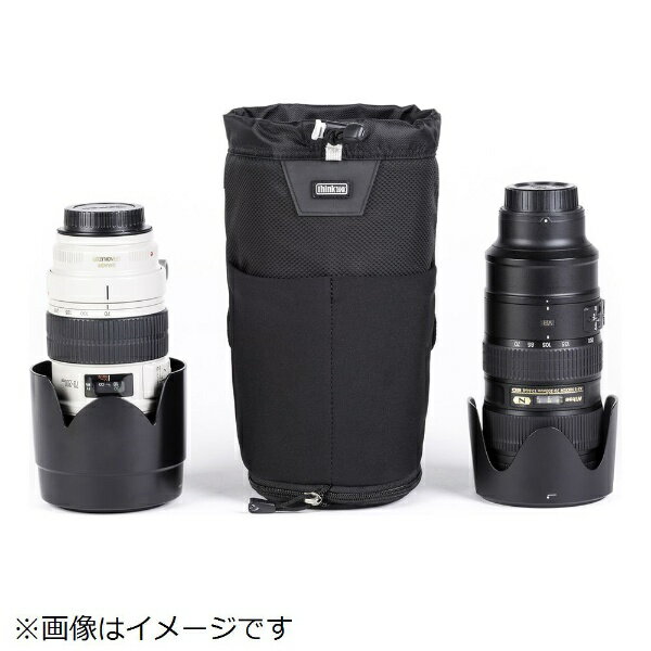 70-200mm F2.8 あるいは80-400mmF4.5-5.6 をフードと三脚座を付けた状態で収納可能です。底部を拡張できます。