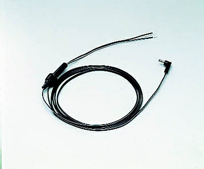 【対応機種】DJ-R20D DJ-G7 / DJ-S17,S47,S57シリーズDJ-X2000 / DJ-X3,X3Sシリーズ* DJ-F5/DJ-G5/DJ-193シリーズ/DJ-F,G,Z1~Z4シリーズ/DJ-V5他、1990年代以降の弊社製5Wハンディアマチュア無線機(13.8V定格)の多くにもお使い頂けます。旧機種への対応についてはメーカーにお問い合わせください。【ご注意】DJ-560やDJ-160-460シリーズなど、ジャックのサイズが適合するものでも、極性がプラスとマイナスで逆になっている製品もありました。又、外見がよく似た筐体を採用していても定格電圧が異なることがあります。例えばDJ-X11はこの製品が使えるDJ-G7とよく似ていますが、EDC-37は電圧が異なるのでお使いになれません。勘合状態や外見だけでは判断しないでください。極性を誤ったり、違う電圧を掛けると故障する場合があります。