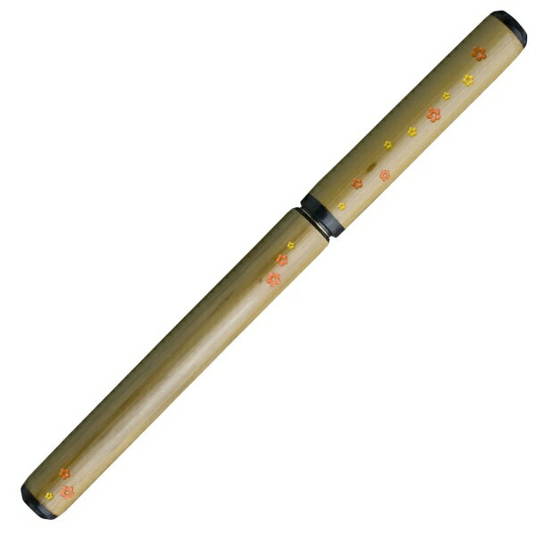 一本一本、紋様も太さも手触りも微妙に異なる天然竹。その二つとない素材を用いた所有する喜びを満たしてくれる筆ペンです。桐箱入りでご贈答にもおすすめです。