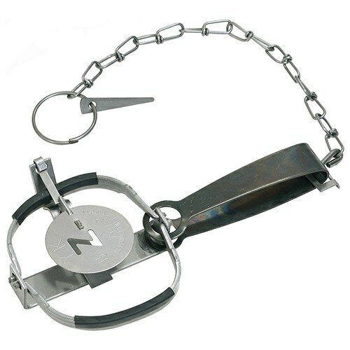 この製品は、禁止猟具に指定されている為、狩猟期間内の設置は出来ません。サイズ：W110xH81xD235(mm)。