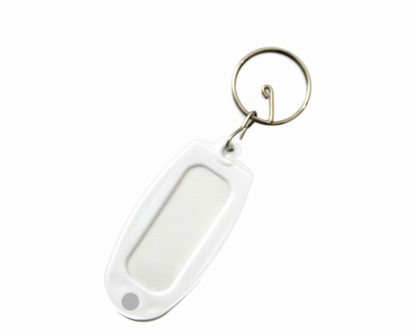 おしゃれな、ネームホルダータイプのキーホルダーです。キーホルダー・名札シリーズ鍵などの整理・管理用キーホルダー。ネームの記入と、ホルダーのカラーで便利に分類・整理できます。カラー： 白。