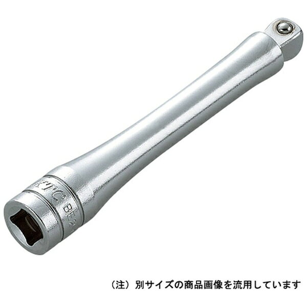 届かないならコレ、奥深いボルトに斜めからのアクセスが可能です。■ハンドル、ソケット間に挟み、長さ調整、角度を付けるバー。■新設計のフォルムでトルク伝達率がよく、従来品より強度をアップしました。■差込角凸部にテーパー加工した首振りタイプで約7度の角度を持たせて使用できます。【仕様】・サイズ： 50mm・差込角： 6.3sq.・首振りタイプ・Nパワーフィット【材質】・特殊工具鋼【注意事項】※工具は本来の使用目的以外には使用しないでください。※割れ、欠け、磨耗、変形の異常が認められた場合は、使用しないで下さい。※無理な姿勢で作業しないで下さい。※改造しないで下さい。