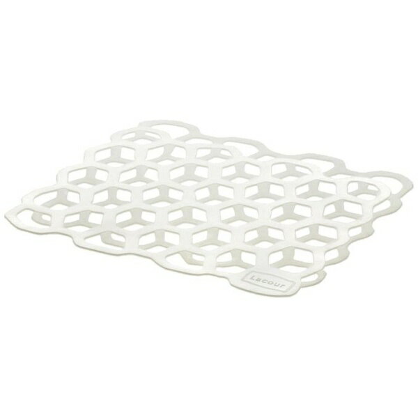 シンクのキズを軽減するマット。より機能的でワンランクアップのキッチンへ。■クッション性が良く、食器の割れや不快な音を防ぎ熱い物からシンクを守ります。■熱に強く、シンクのキズを軽減できるシンクマットです。■耐熱温度： 200℃