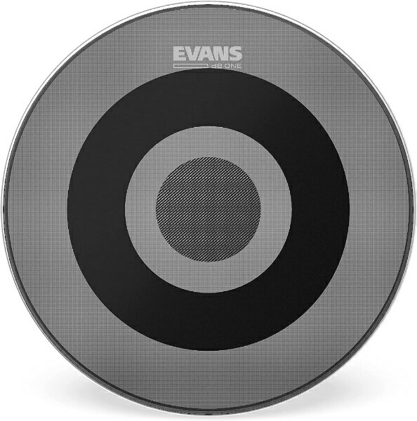 「dB One」は、アコースティック・ドラムセットのタッチとフィーリング、確かなピッチのあるドラムサウンドを維持しつつも、周囲で会話できる程度の音量を実現した「約80％音量低減」ドラムヘッドです。ShockWave Mesh と呼ばれるメッシュヘッドを基本として、裏側へ Kinetic Transfer Foam (KTF) というウレタン風の素材を貼り付けて、ドラムを叩いた時に共鳴するヘッドへ伝わるエネルギーをミュート調整し、出音を小さくコントロールするバスドラムヘッドです。また、表側へはインパクトパッチを装備し、小さなサウンドながら輪郭を出すことのできる構造を採用。耐久性を保ちつつ、アタックのアーティキュレーションをより強化したヘッドです。