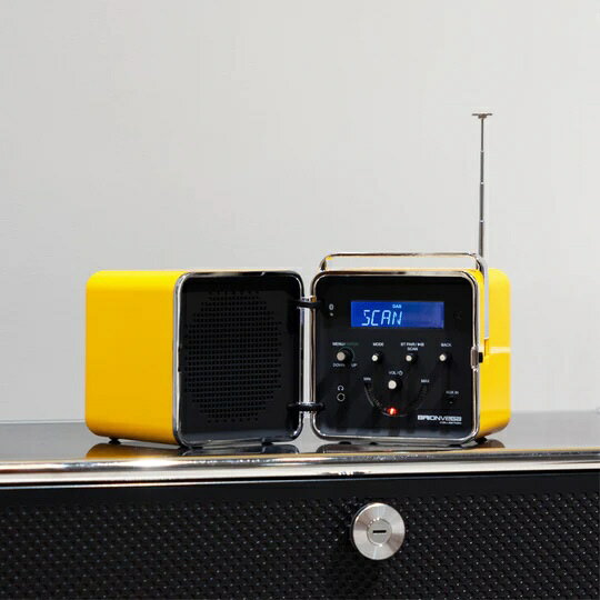 BRIONVEGA｜ブリオンベガ ブルートゥーススピーカー radio.cubo Yellow Sun TS522D+S 50-GS-J [Bluetooth対応]