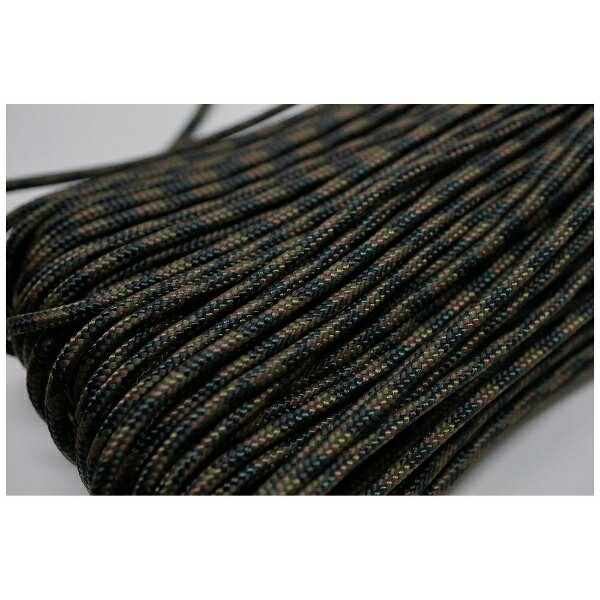 タクティカルコードとは・・・テントやタープのガイライン等に使用されているナイロン製の丈夫なロープのことです。もともと軍事用の兵士向けに開発されており、強い風や重さに耐えられる頑丈さを持っています。テントやタープを張る際や、洗濯物干し用のロー...