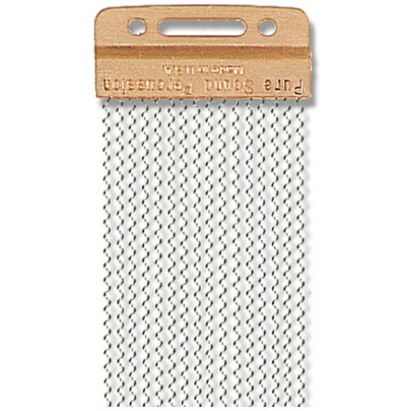 ヴィンテージ・スネアドラムのサウンドを引き立てられるようにデザインされた製品です。このスナッピーとの組み合わせで、ロジャーズの Dynasonics、スリンガーランドの Radio Kings、ラディック Super-Sensitives など、ヴィンテージ・ドラムの本来の豊かな音色と、最高のパフォーマンスを引き出します。