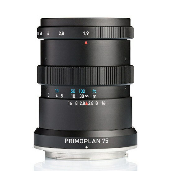 伝説的なポートレートレンズ：Primoplan75mmは、シャープネスからアンシャープネスへ細かいグラデーション、並外れた基本的なシャープネス、そして光が芸術的に相互に流れることを可能にする独特の夢のようなクリーミーなボケ味で知られています...