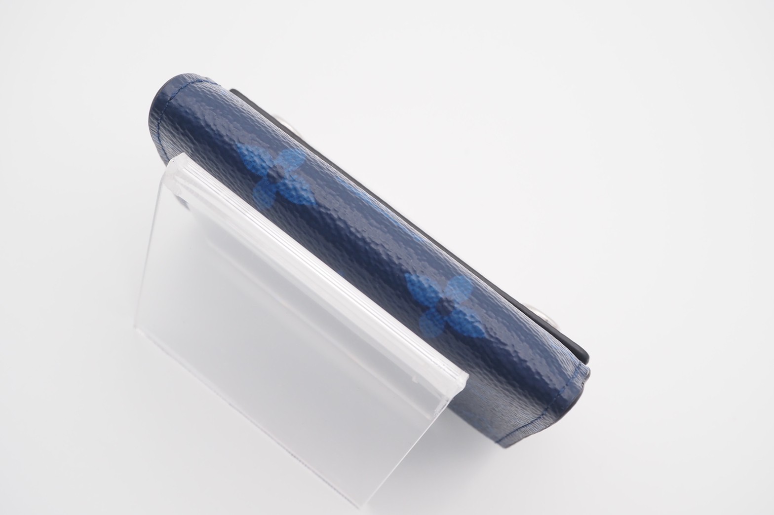 ☆安心の3大保証☆ABランク≪LOUISVUITTONルイヴィトン/三つ折り財布≫M67620タイガラマディスカバリーコンパクトウォレットコバルトブルー美品送料無料【中古】