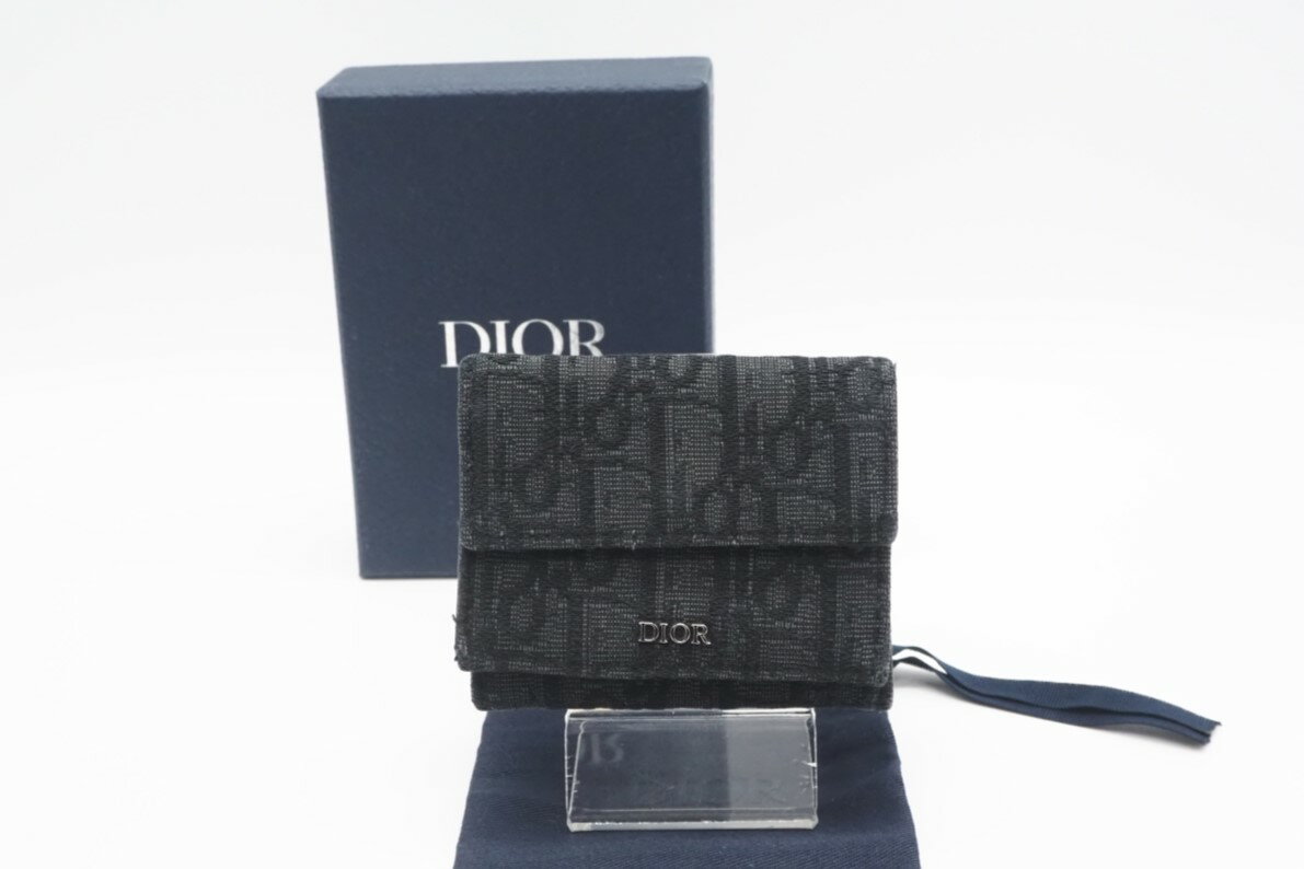 ☆安心の3大保証☆Bランク ≪Christian Dior クリスチャン ディオール/三つ折り財布≫ 2OBBC110YSE_H05E オブリーク ジャカード 三つ折りウォレット 黒【中古】