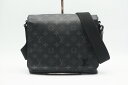 ☆安心の3大保証☆ Bランク ≪LOUIS VUITTON ルイ ヴィトン/ショルダーバッグ≫ M44000 モノグラム エクリプス ディストリクト PM NM ブラック グレー【中古】