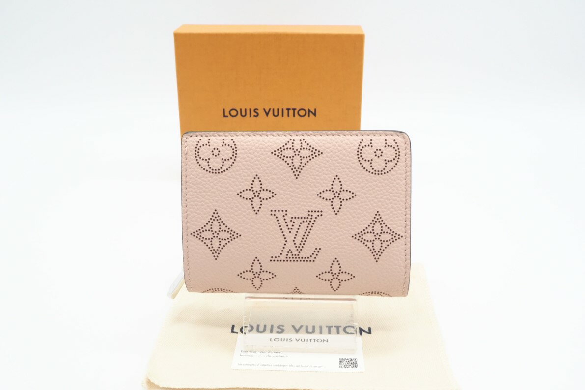 ☆安心の3大保証☆ Aランク ≪LOUIS VUITTON ルイ ヴィトン/二つ折り財布≫ M80817 マヒナ ポルトフォイユ クレア マグノリア ピンク 送料無料【中古】