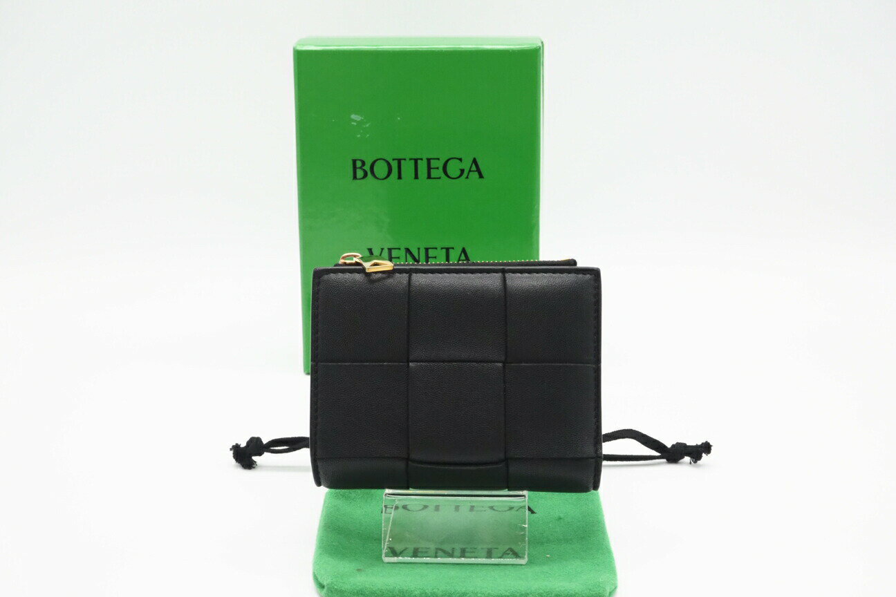 楽天リユースショップ BICLOCK☆安心の3大保証☆ Bランク ≪BOTTEGA VENETA ボッテガ ヴェネタ/二つ折り財布≫ 742698 スモール カセット 二つ折りファスナーウォレット ブラック【中古】