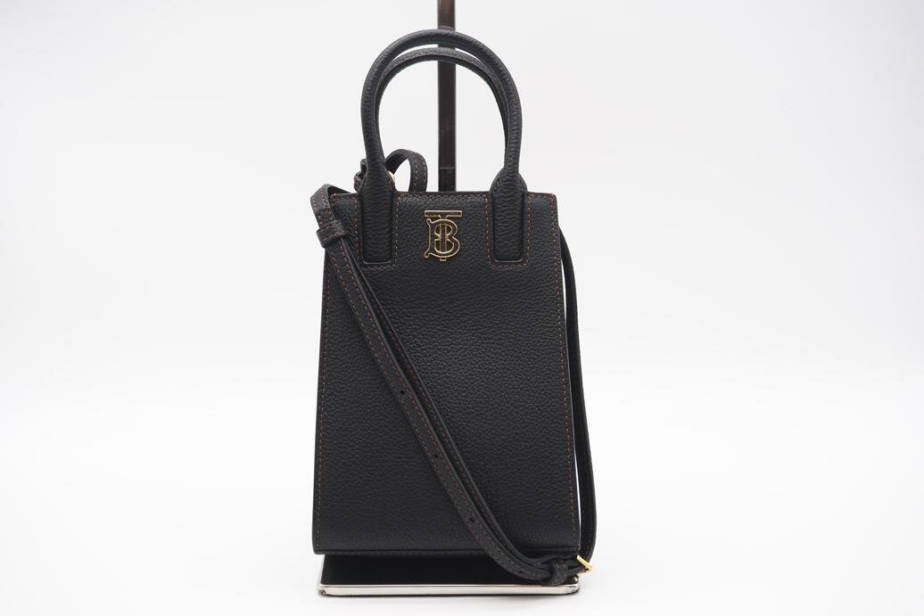 楽天市場】burberry tb(柄ロゴ)(バッグ|バッグ・小物 楽天市場】burberry tb(柄ロゴ)(バッグ|バッグ・小物