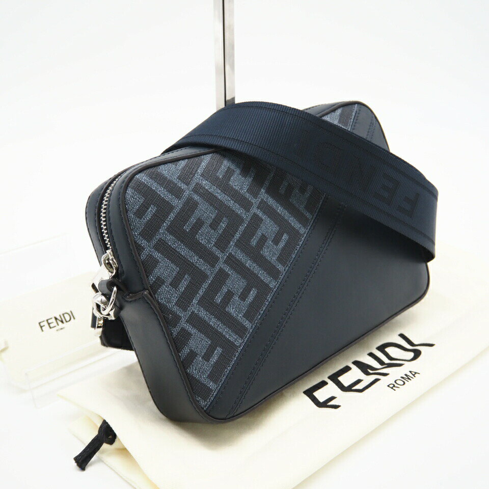 楽天市場】Fendi camerabagの通販